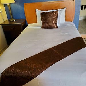 Economy Double or Twin Room